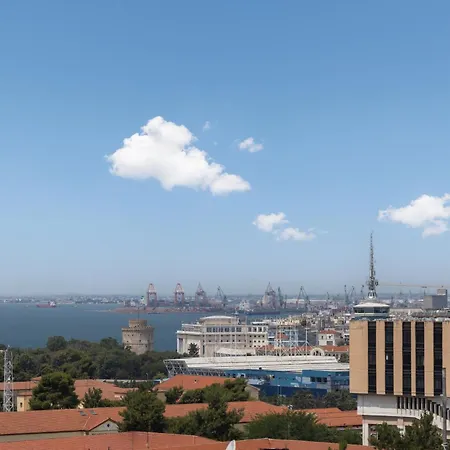 Skyline Luxury With Stunning Terrace By Binobi!